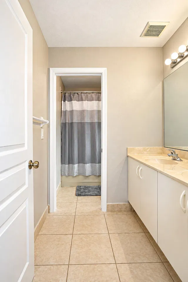 Residence photo 54