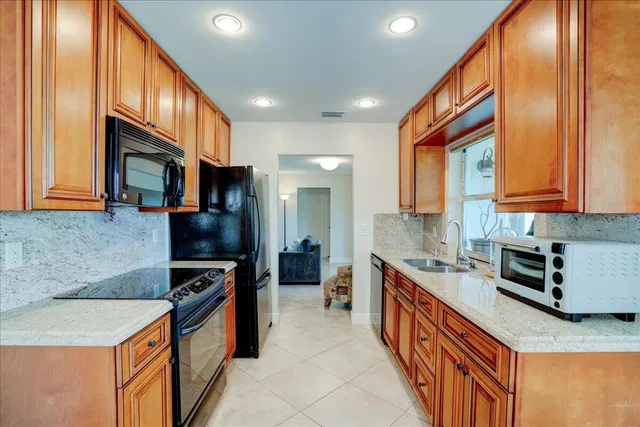 Residence photo 20