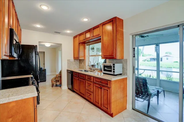 Residence photo 21