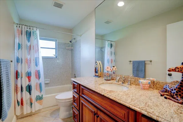 Residence photo 36