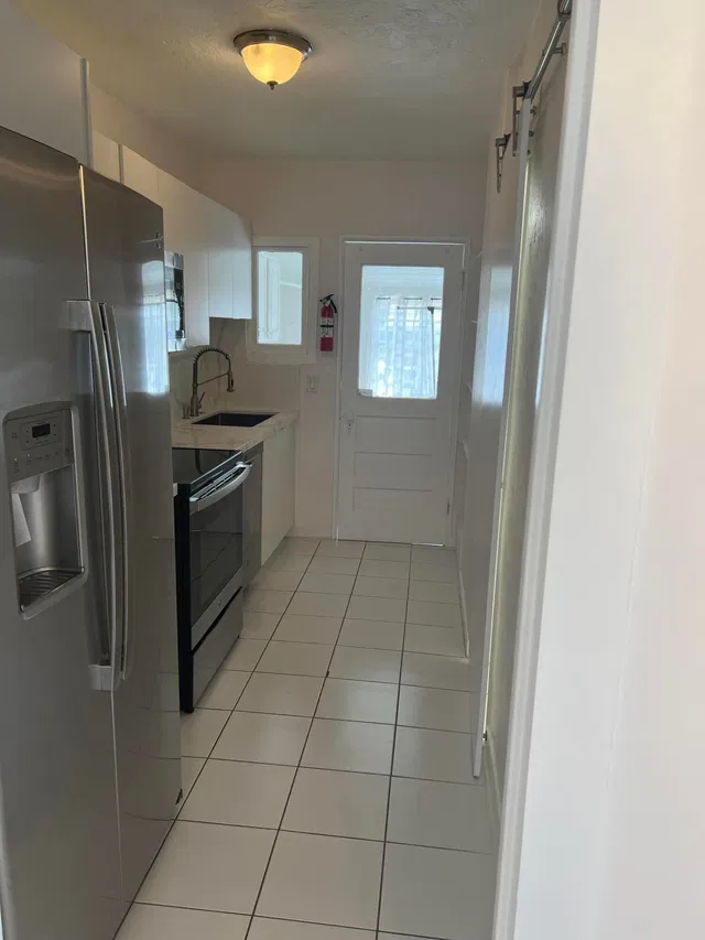 Residence photo 8