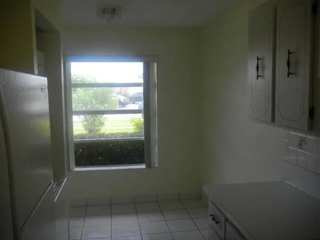 Residence photo 12