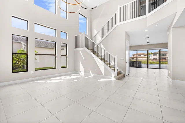 Residence photo 2