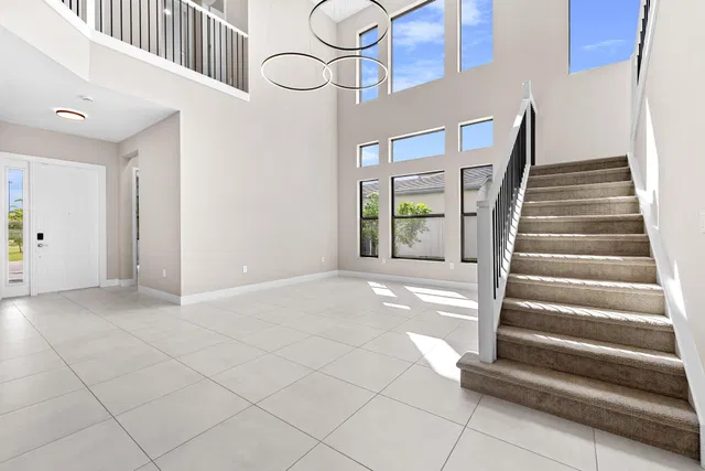 Residence photo 3