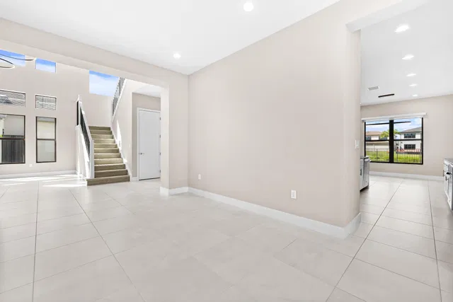 Residence photo 14
