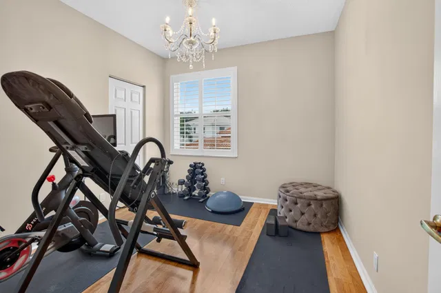  Residence photo 32