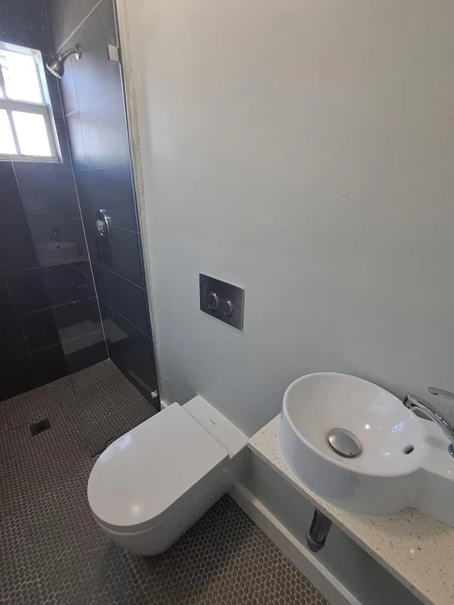 Unit 3 Back House photo 15