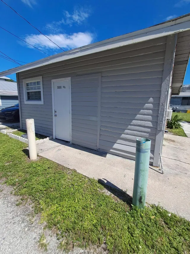 Unit 3 Back House photo 20