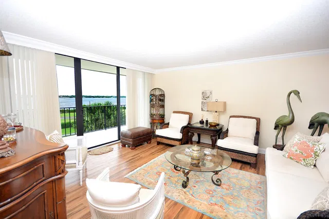 South Palm Beach Unit 3100 photo 30
