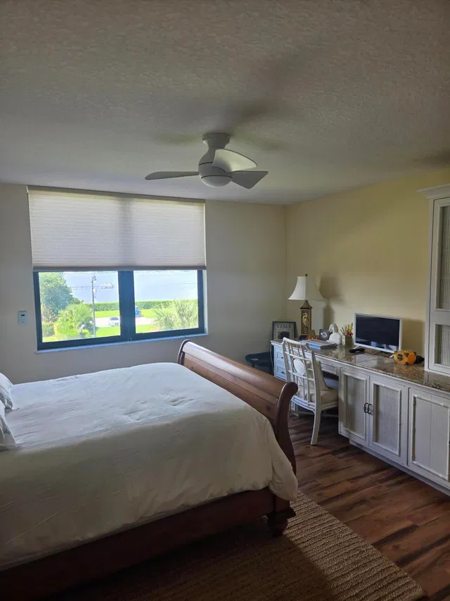 South Palm Beach Unit 3100 photo 39