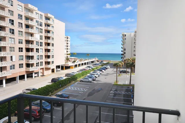 South Palm Beach Unit 3100 photo 41
