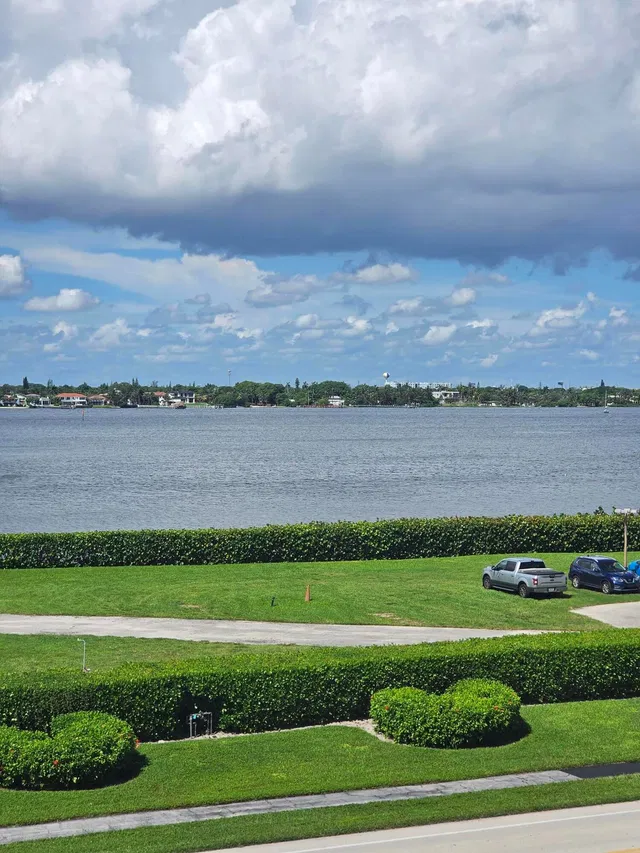 South Palm Beach Unit 3100 photo 45