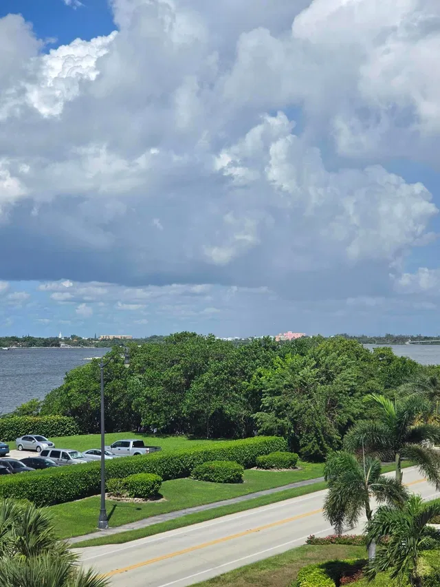 South Palm Beach Unit 3100 photo 46