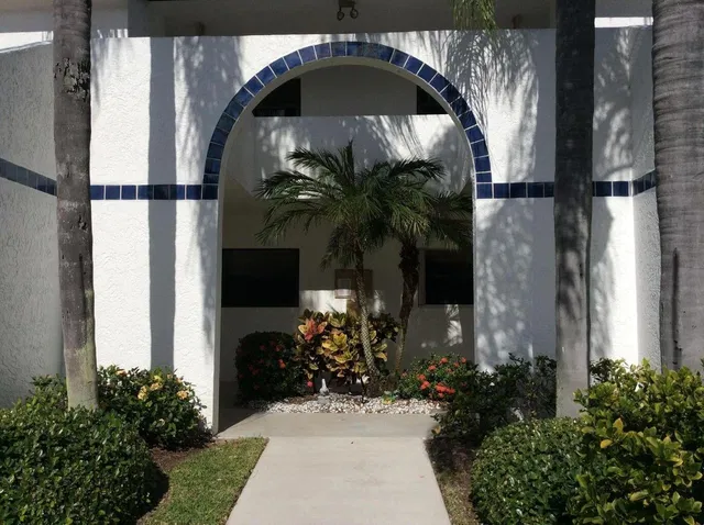 Rocky Point Unit 2, 6021 SE Landing Way, Stuart, exterior