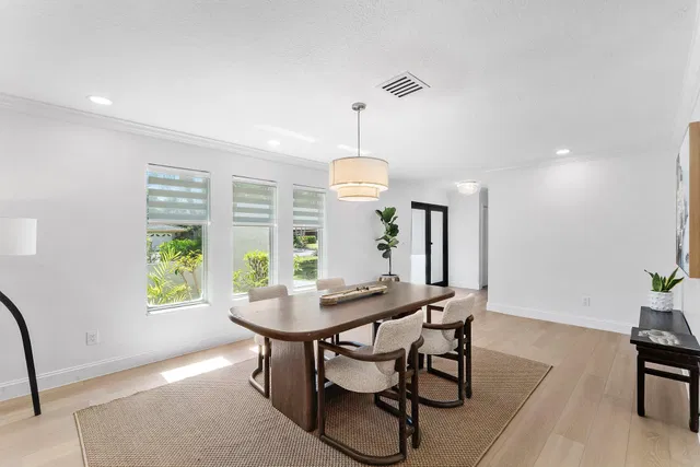 Residence photo 11