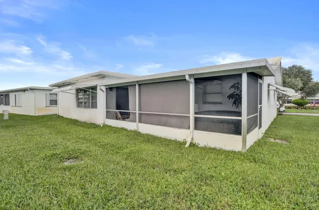 Residence photo 25