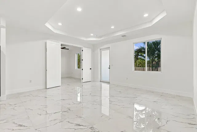 Residence photo 9