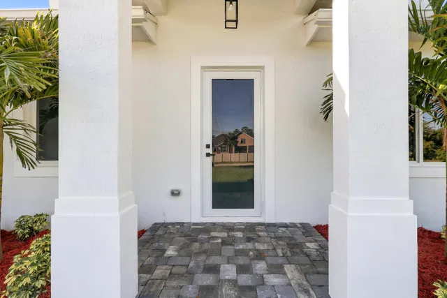 Residence photo 11