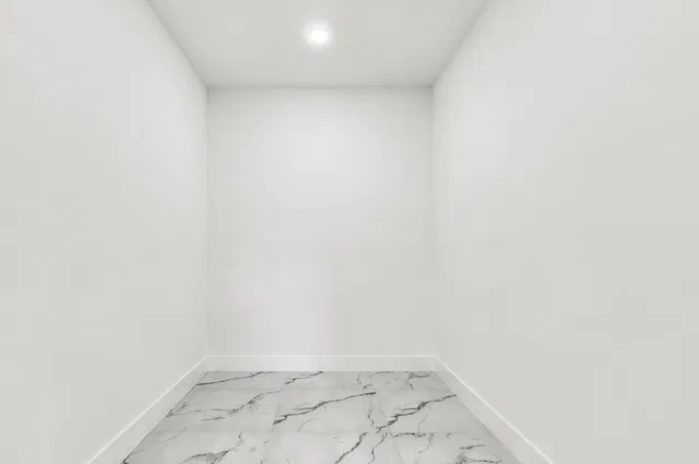 Residence photo 28
