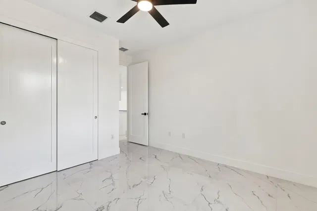 Residence photo 30
