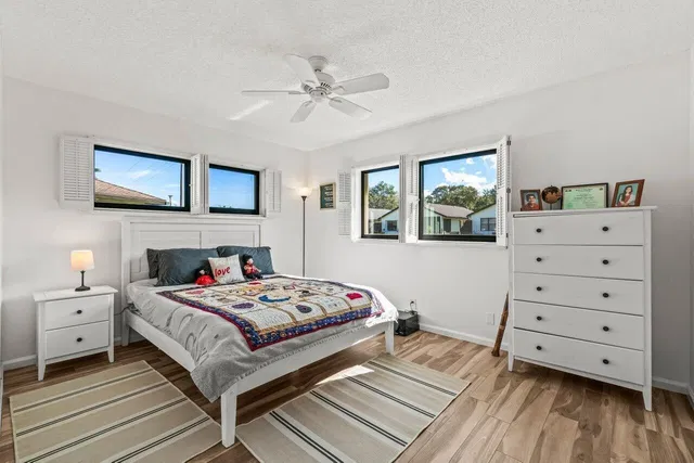 Residence photo 19