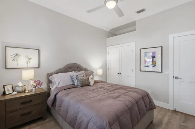 Residence photo 8