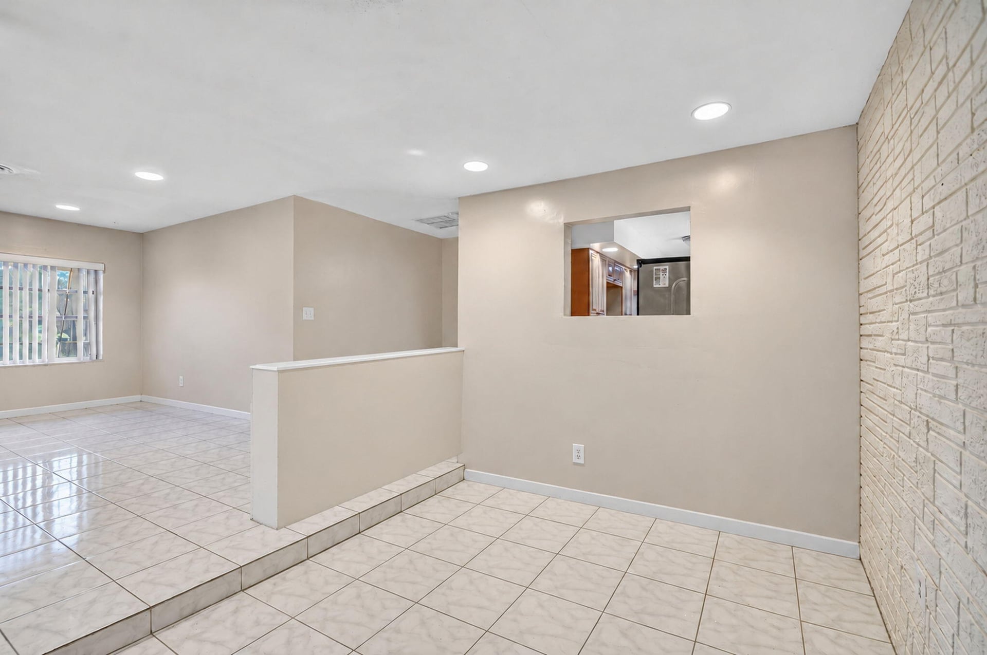 Residence photo 15