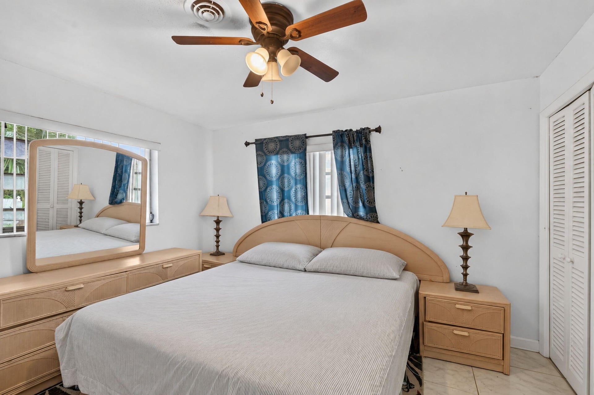 Residence photo 26