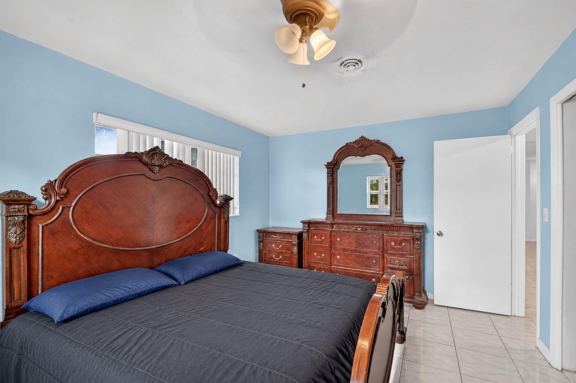 Residence photo 29