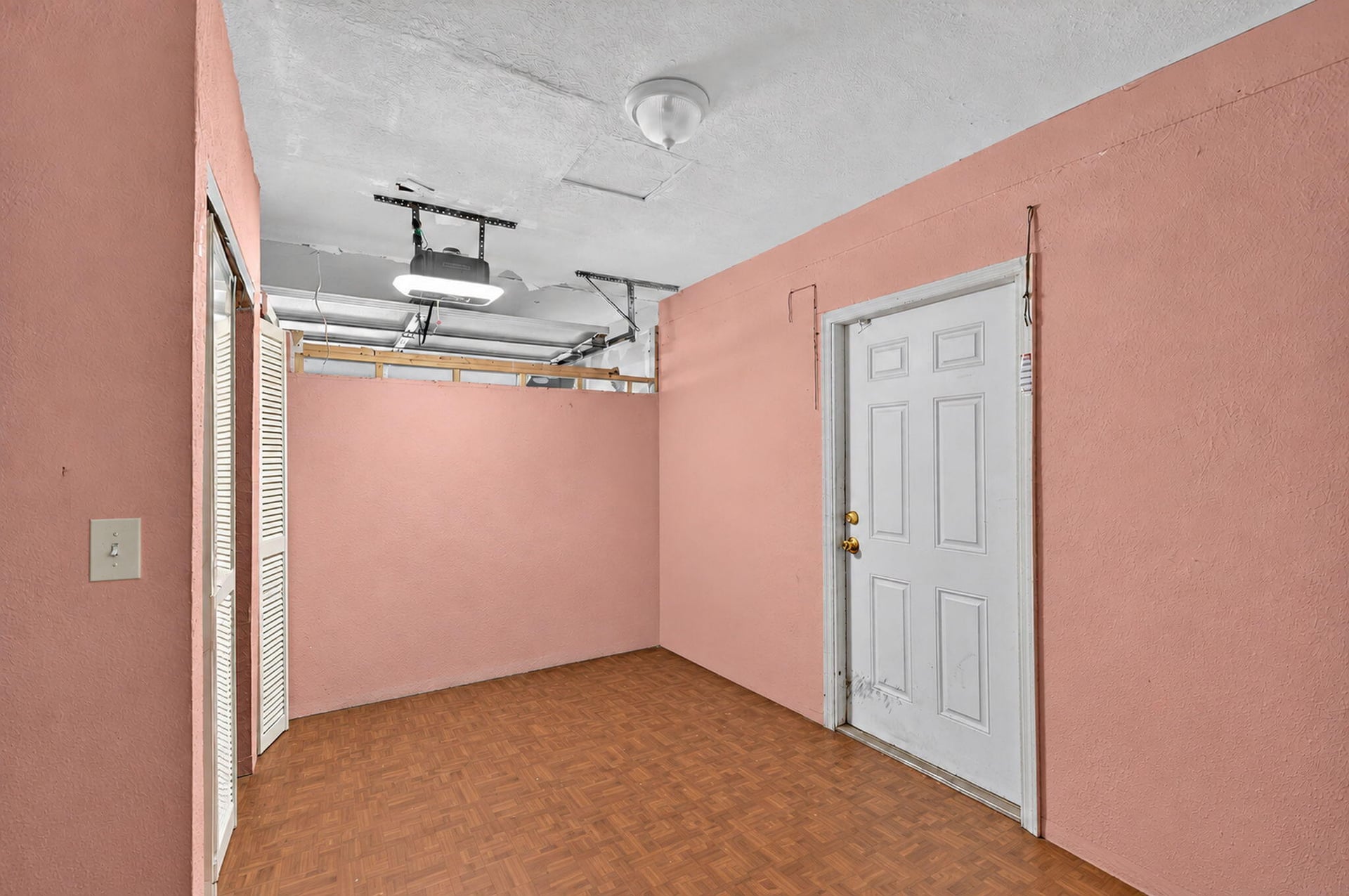 Residence photo 31