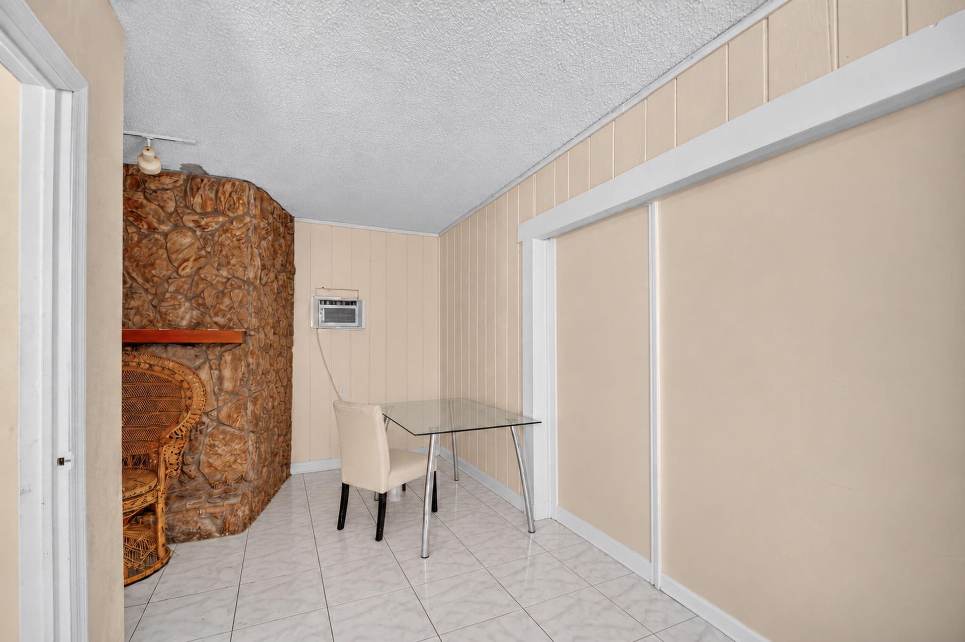 Residence photo 35