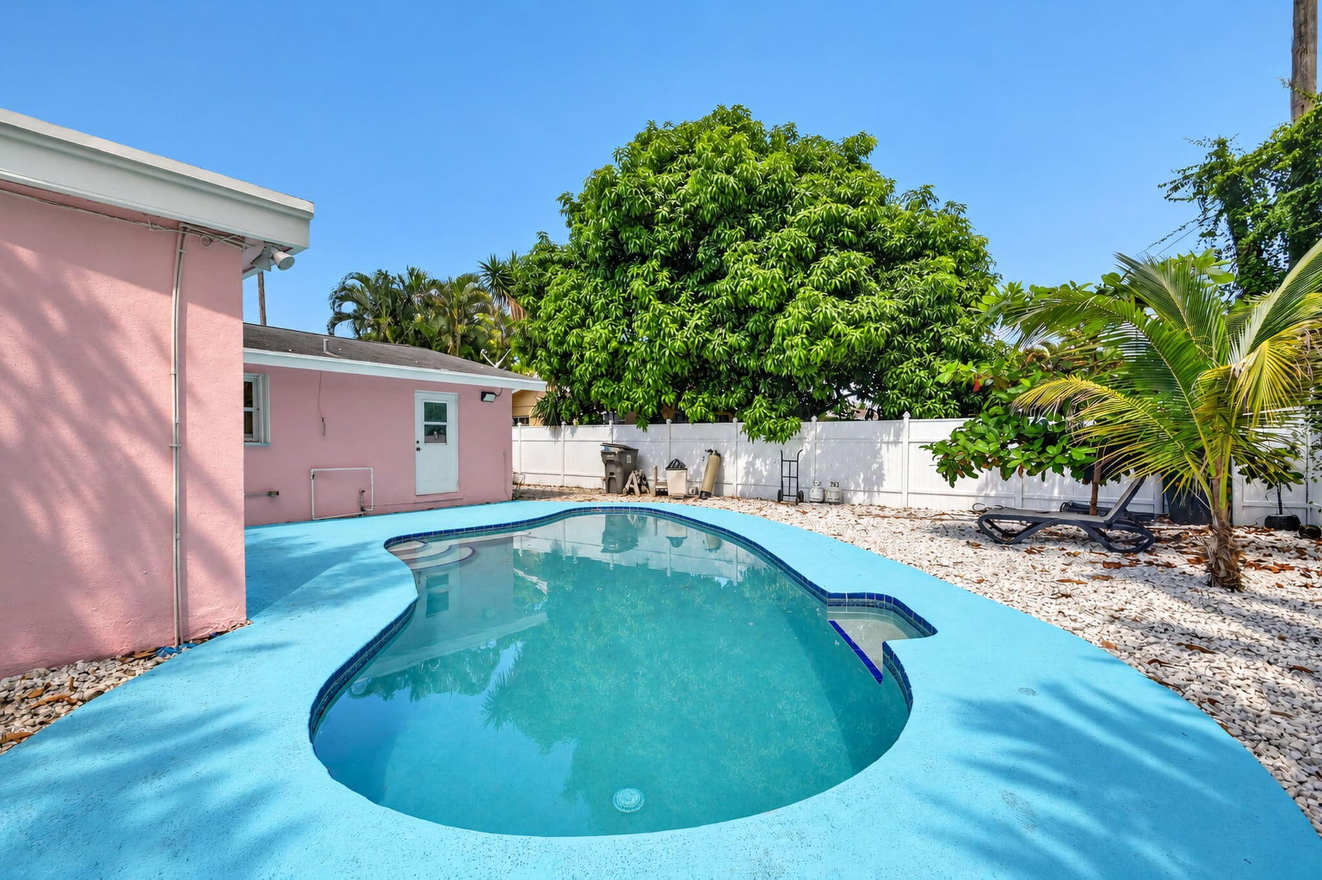 Residence photo 44