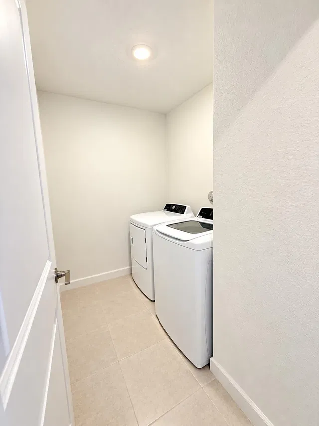  Residence photo 18