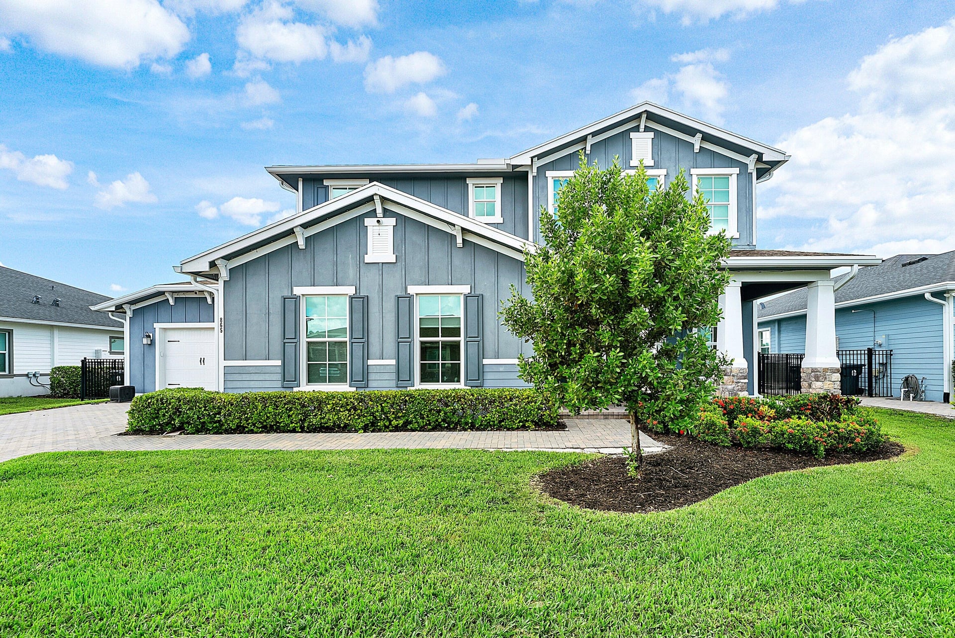 Residence photo 2