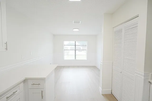  Residence photo 14