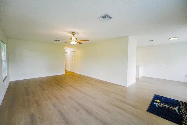  Residence photo 18