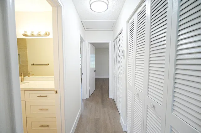  Residence photo 21