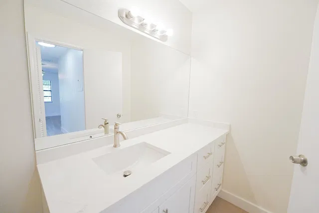  Residence photo 35