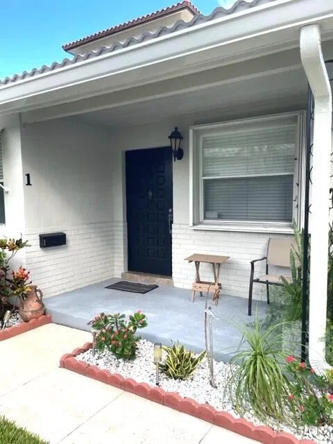 SoSo West Palm Beach Unit 1 photo 8
