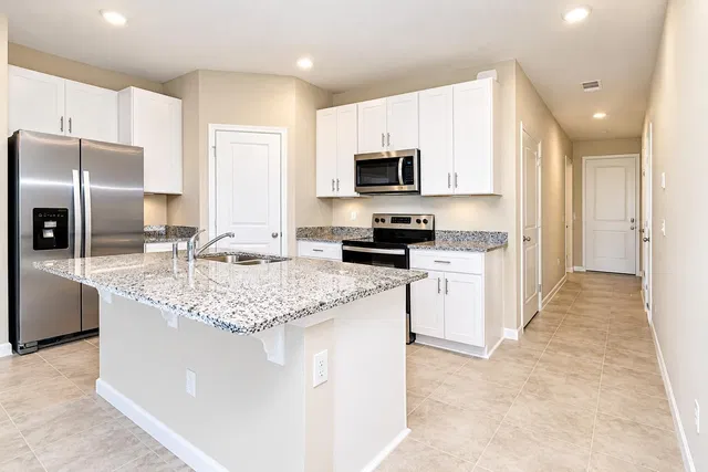 Residence photo 4