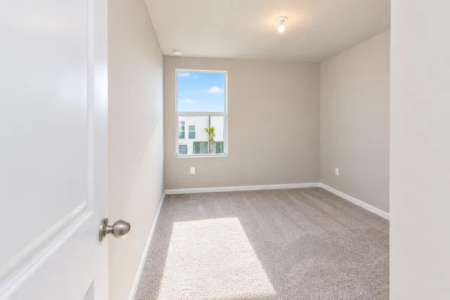 Residence photo 10