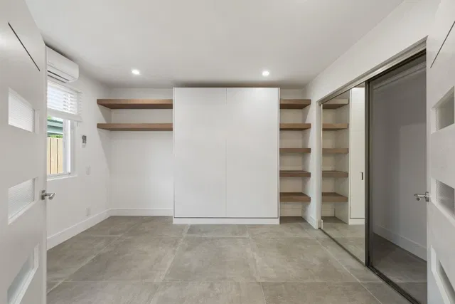  Residence photo 30