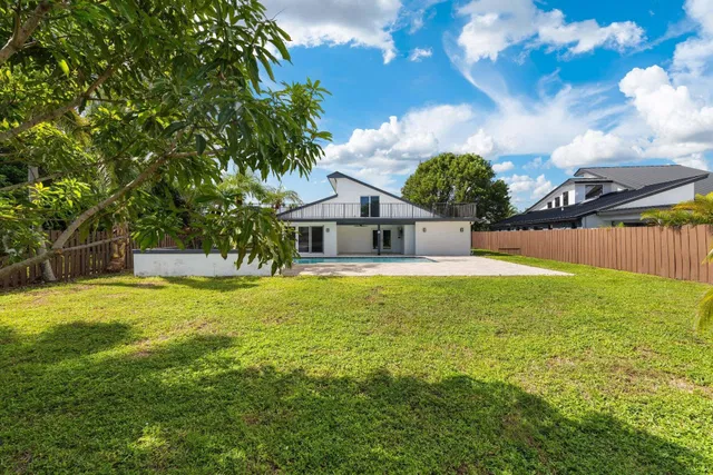  Residence photo 53