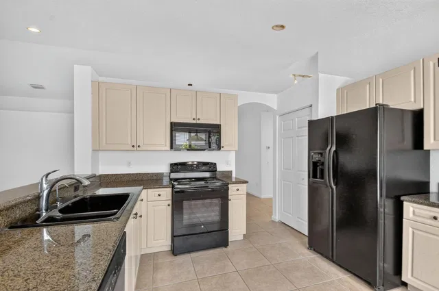 Residence photo 7