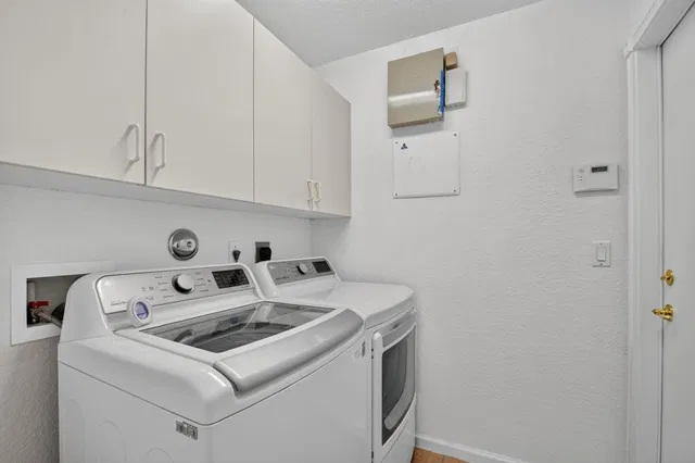 Residence photo 27