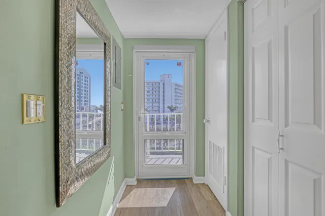 Unit 5060 photo 5