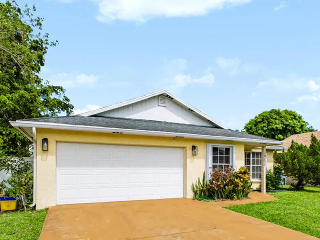 Residence photo 9
