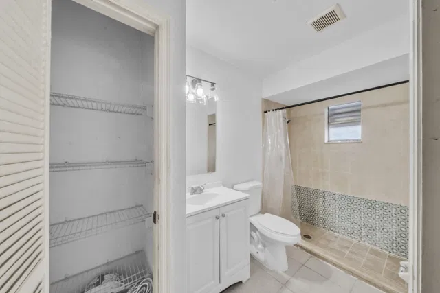 Residence photo 11