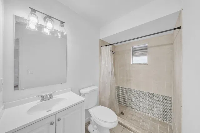 Residence photo 12