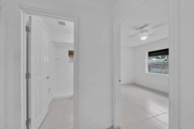Residence photo 14
